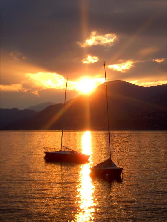 Romantic Dream Torri Del Benaco Exteriör bild